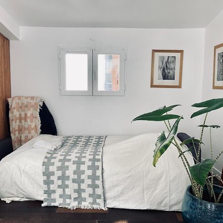 Small Architect'S House Pantin Eksteriør bilde